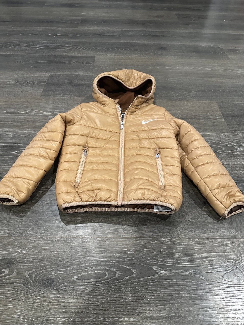 Nike Kids Hooded Puffer Jacket in Light Brown